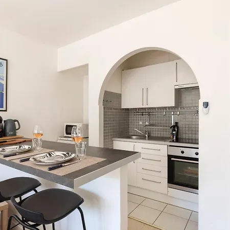 Plage, Lumineux, Ensoleillee Apartment